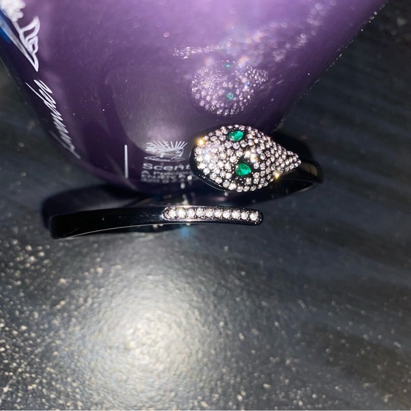 Jessica Simpson Crystal Mother Of Pearl Bracelet Crystal Encrusted Snake Bangle - Picture 3 of 4